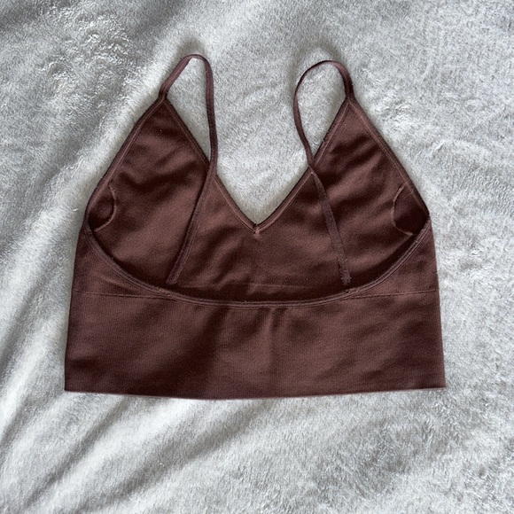 Aura Ribbed Tank - Picture 2 of 3